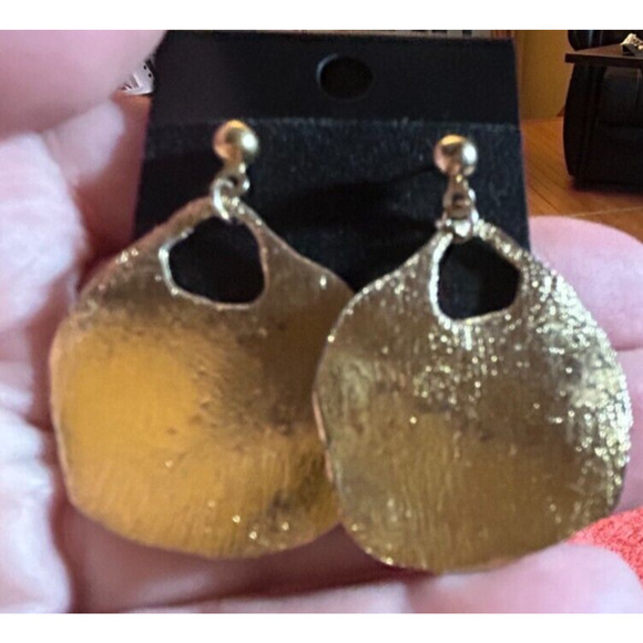 Vintage 1960s Butterfly Drop Earrings - Picture 2 of 16